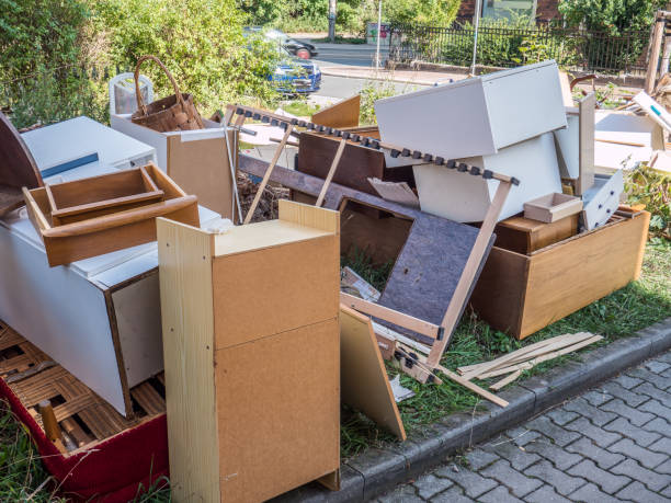 Best Junk Hauling Services  in Elwood, IL